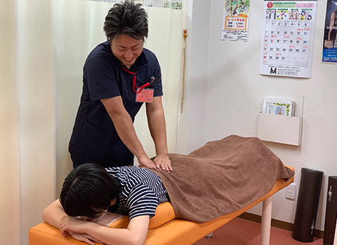 まいれ式ギックリ腰治療法